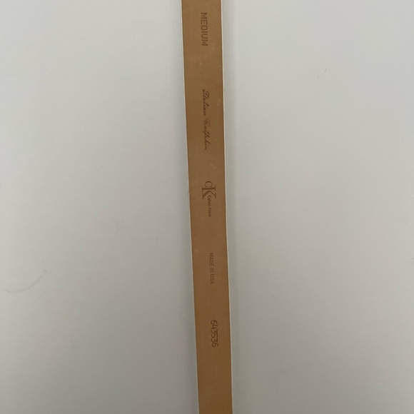 Calvin Klein Italian Calfskin Belt - Picture 6 of 6